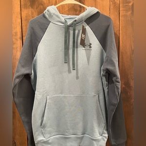 New with tags Small UnderArmour sweatshirt